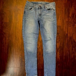 Old Navy Original Skinny Light Blue Jeans size 4